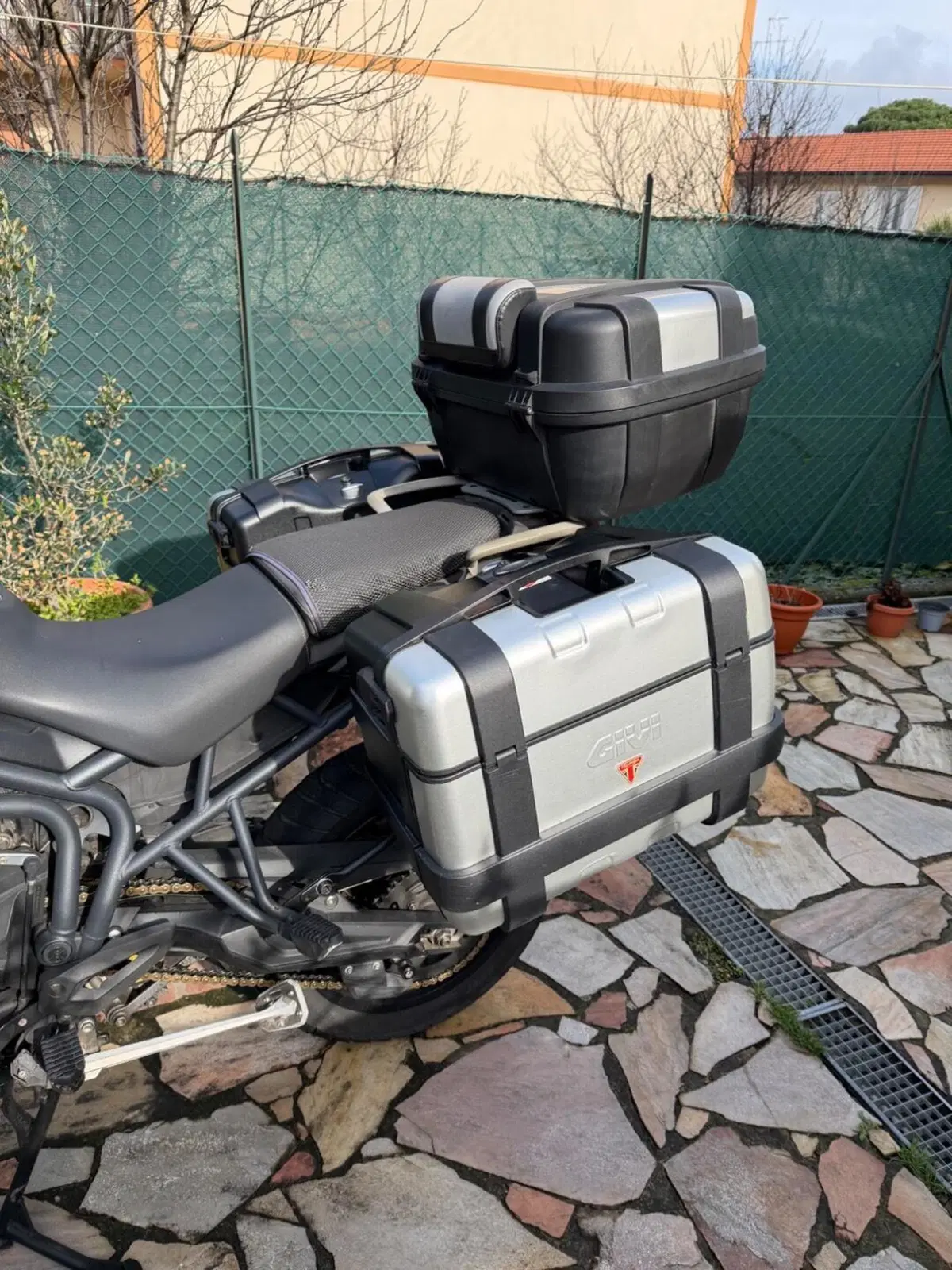 Triumph Tiger 800 XC (2011 - 12) (4)