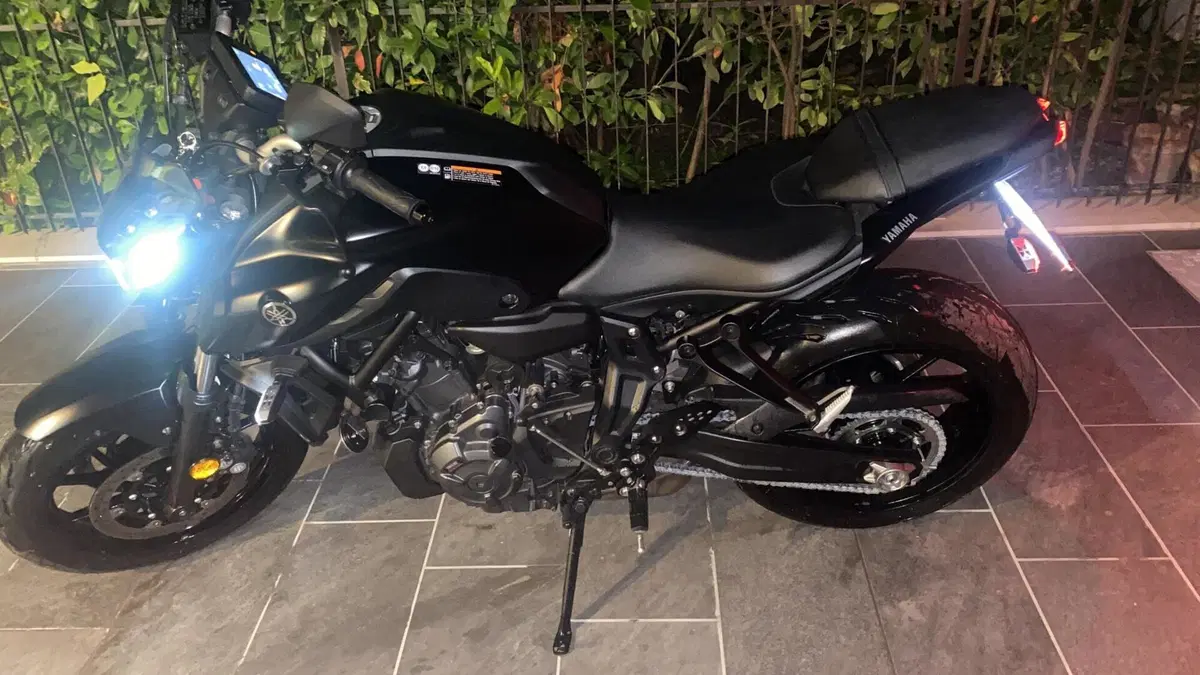 Yamaha MT-07 (2021 - 24) (7)