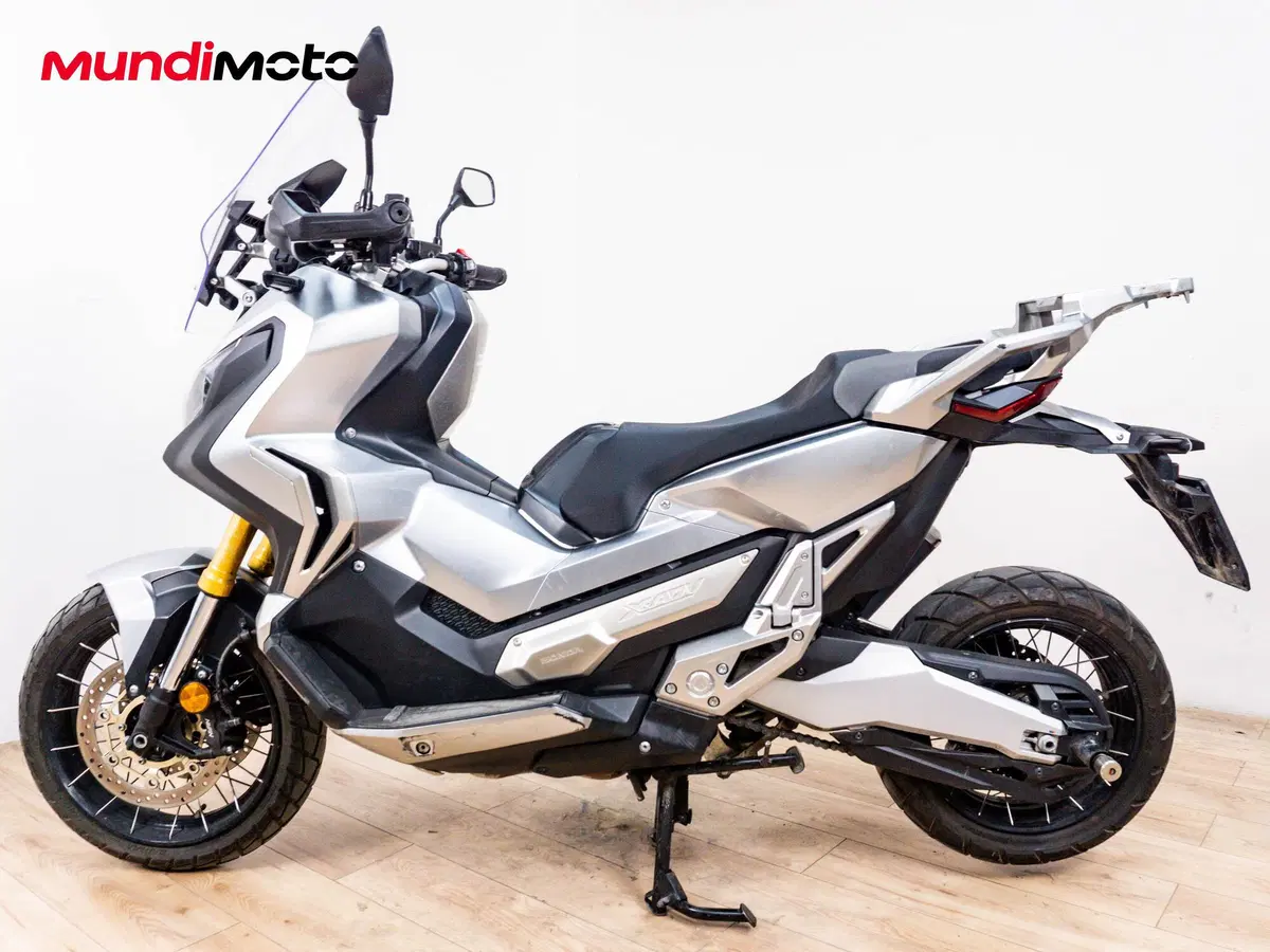 Honda X-ADV 750 (2017) (6)