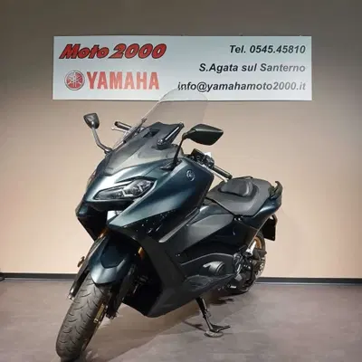 Yamaha T-Max 560 Tech Max (2022 - 24) usata
