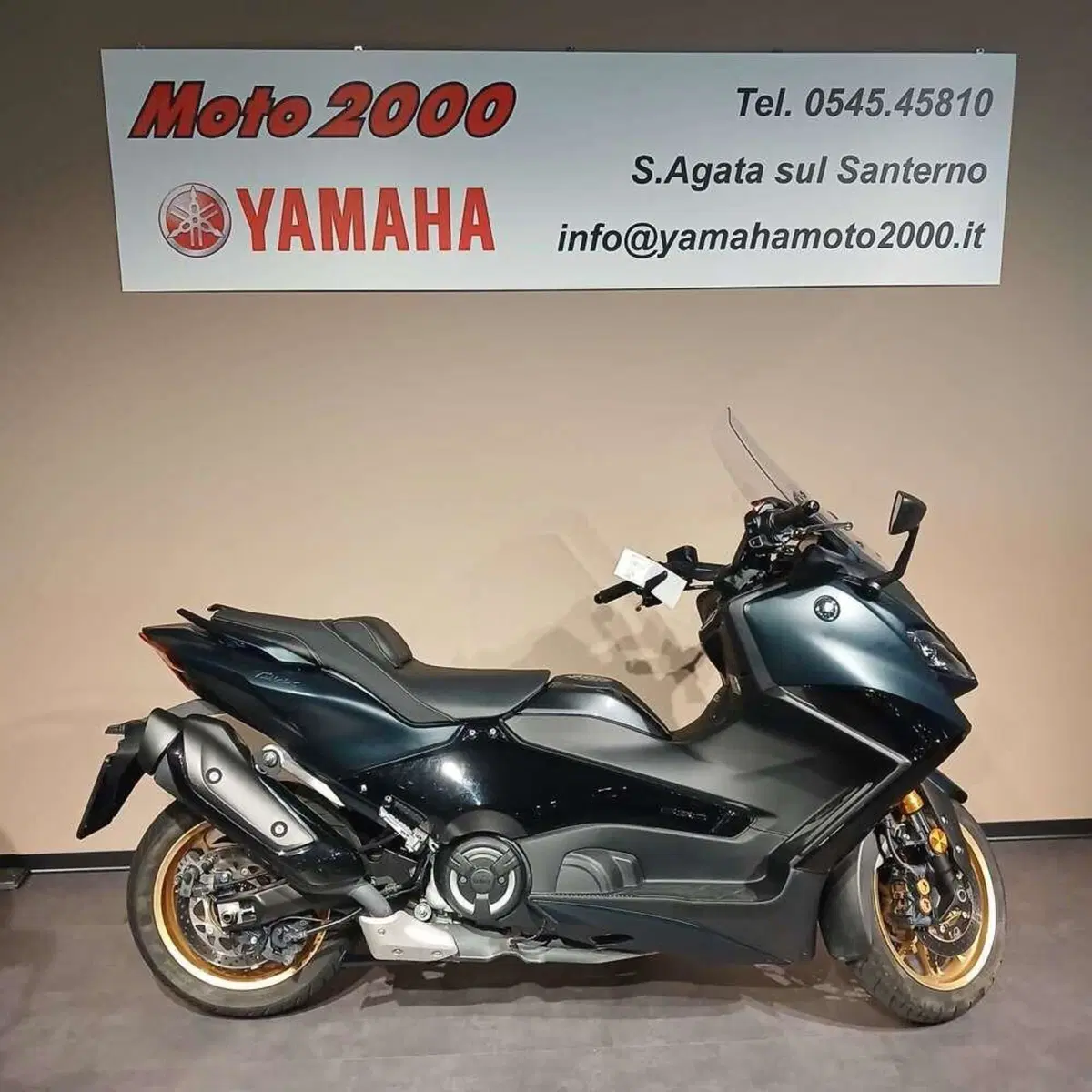 Yamaha T-Max 560 Tech Max (2022 - 24) (3)