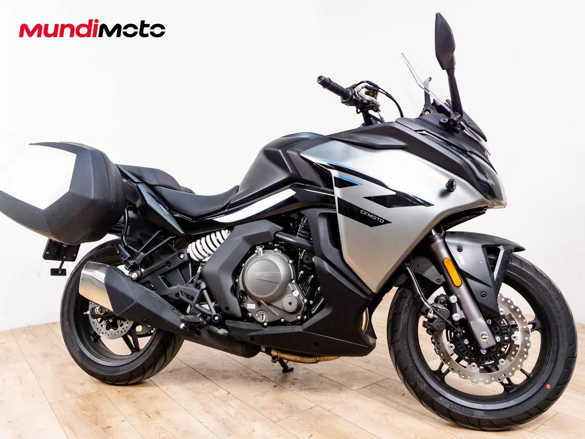 CFMOTO 650GT (2021 - 26) (2)