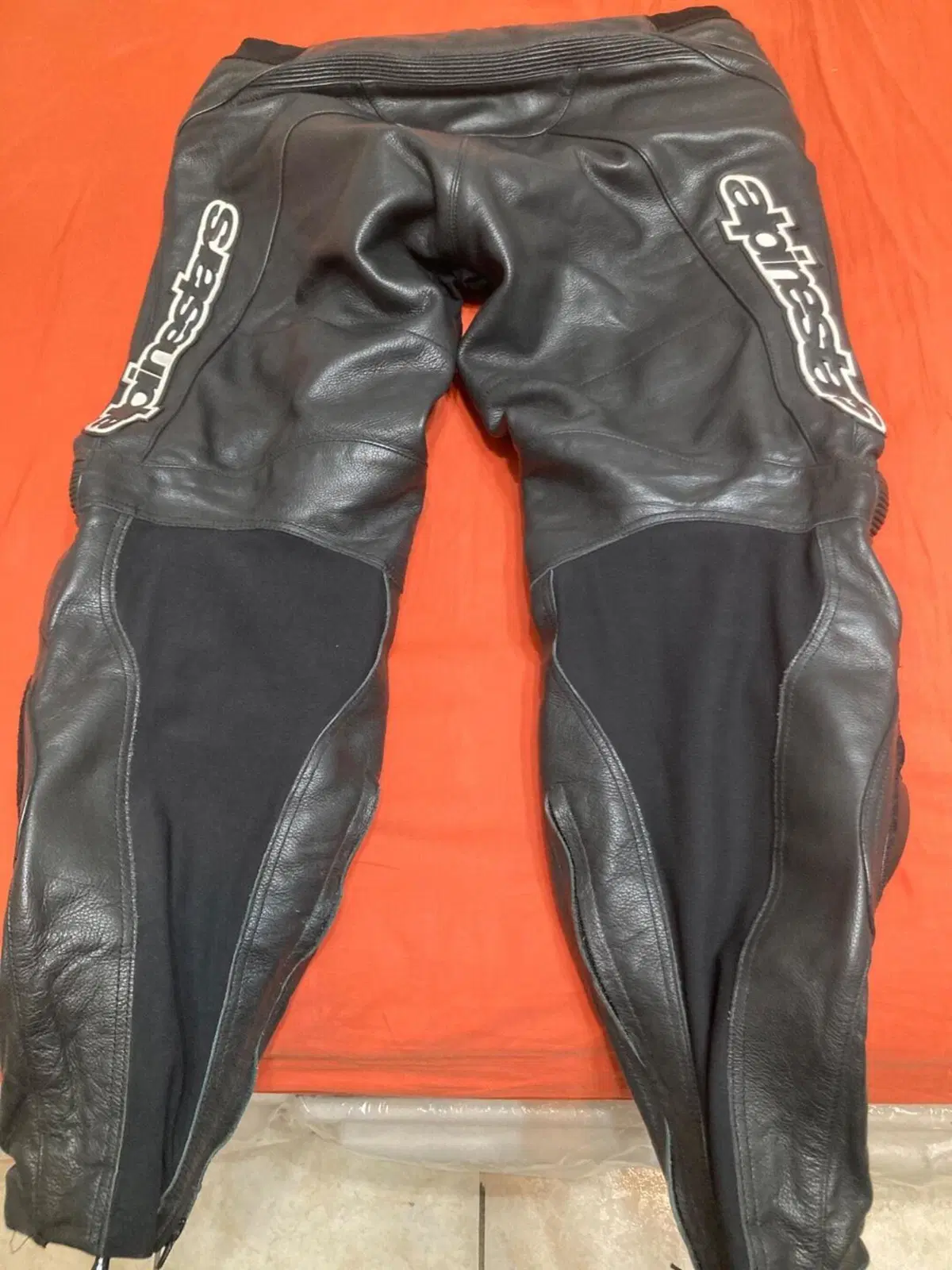 Pantaloni pelle alpinestars (2)