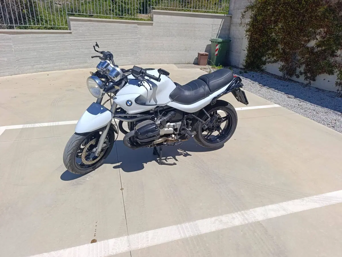 Bmw R 1100 R ABS (2)