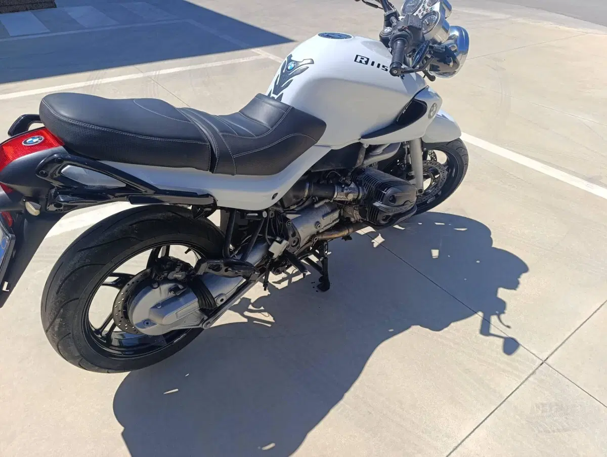 Bmw R 1100 R ABS (12)