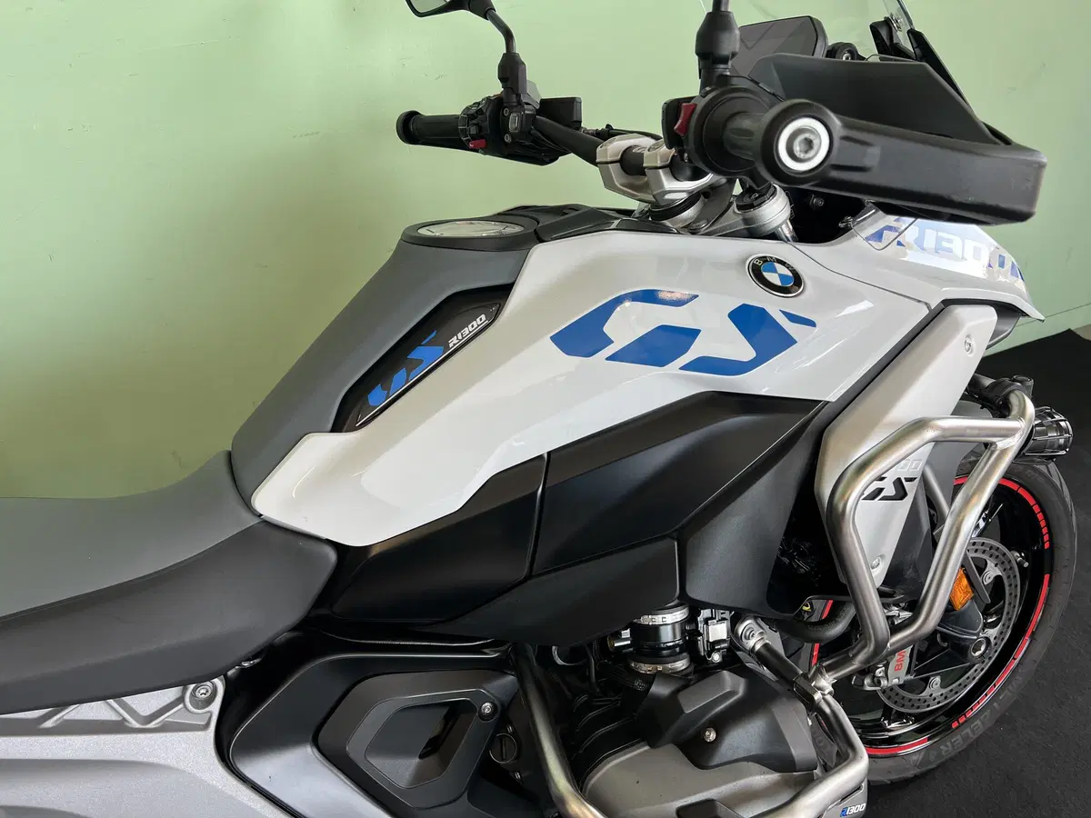 Bmw R 1300 GS (2023 - 26) (10)