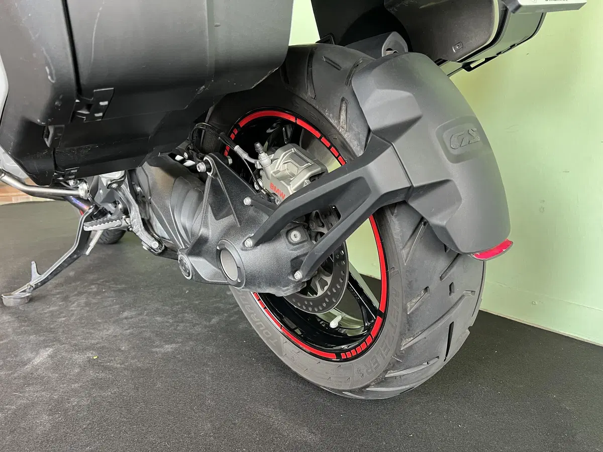 Bmw R 1300 GS (2023 - 26) (18)