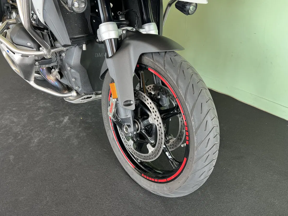 Bmw R 1300 GS (2023 - 26) (20)
