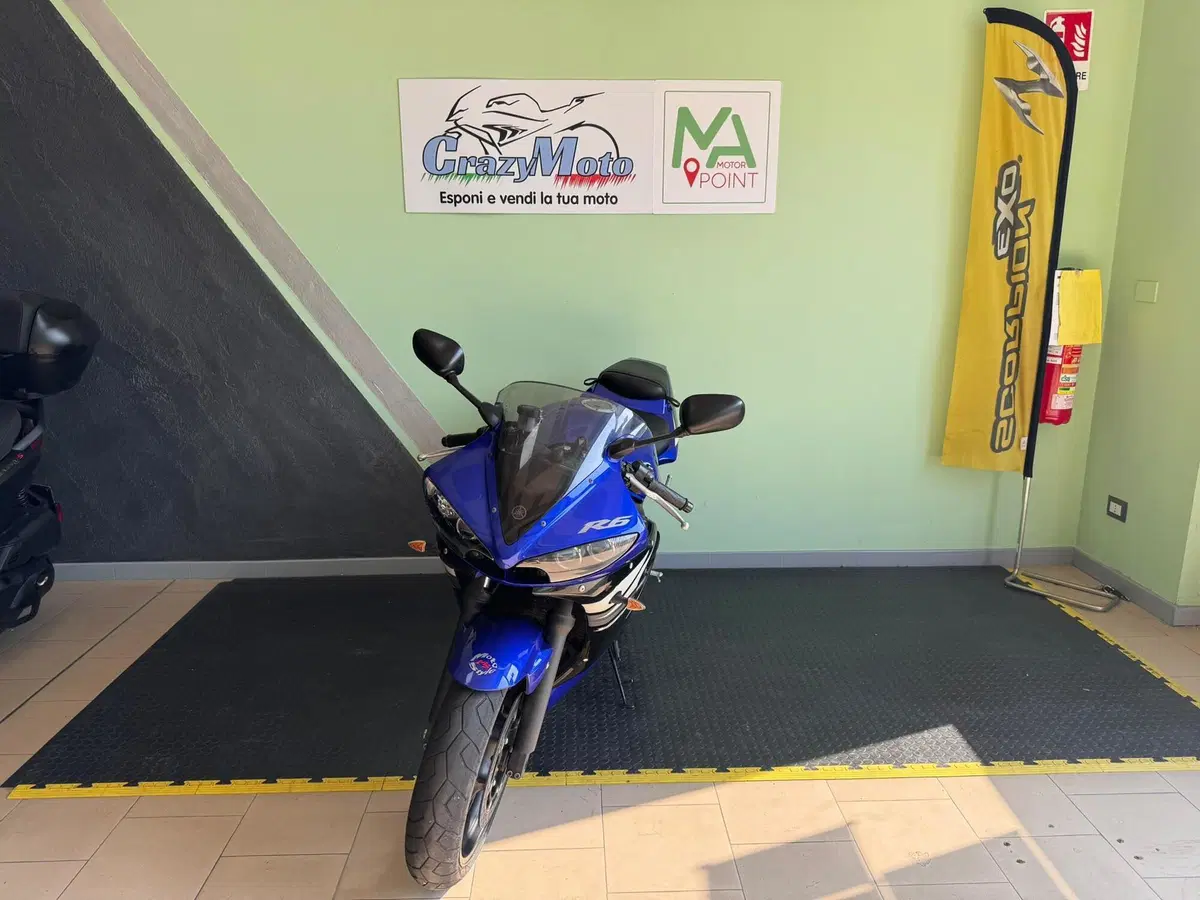 Yamaha YZF R6 (2003 - 04) (9)