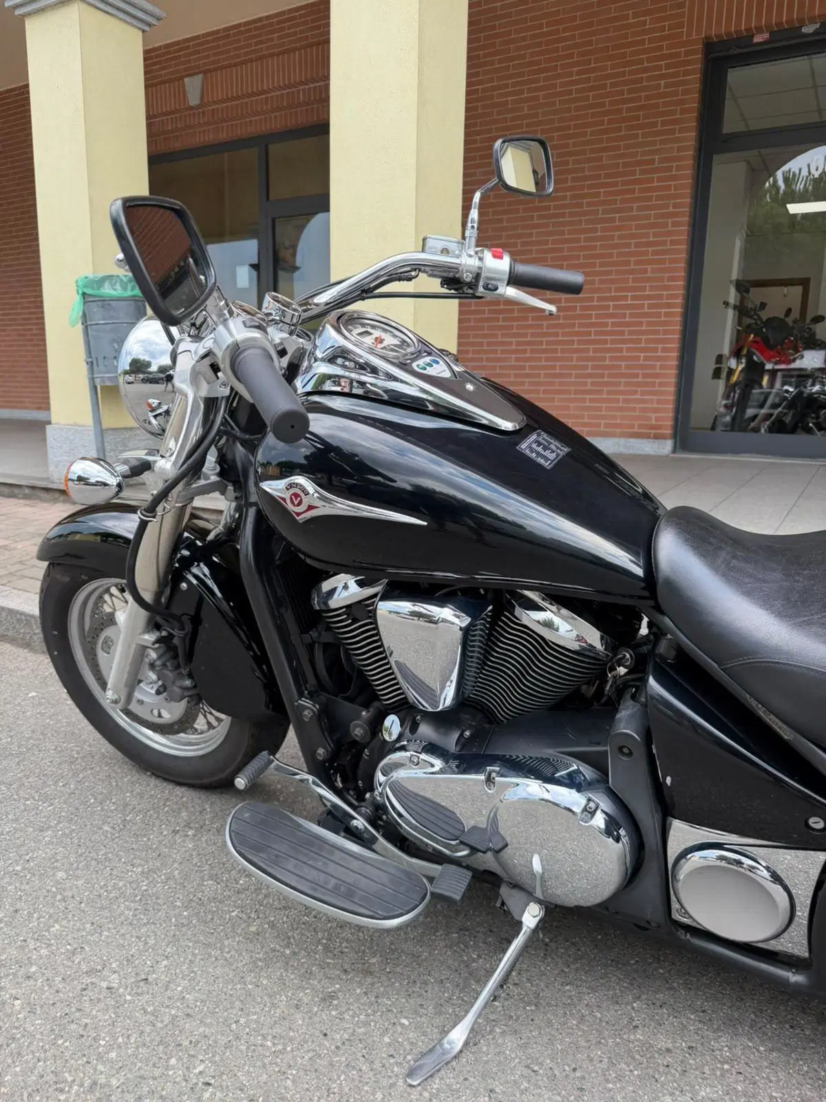 Kawasaki Vulcan VN 900 Classic (2006 - 10) (4)