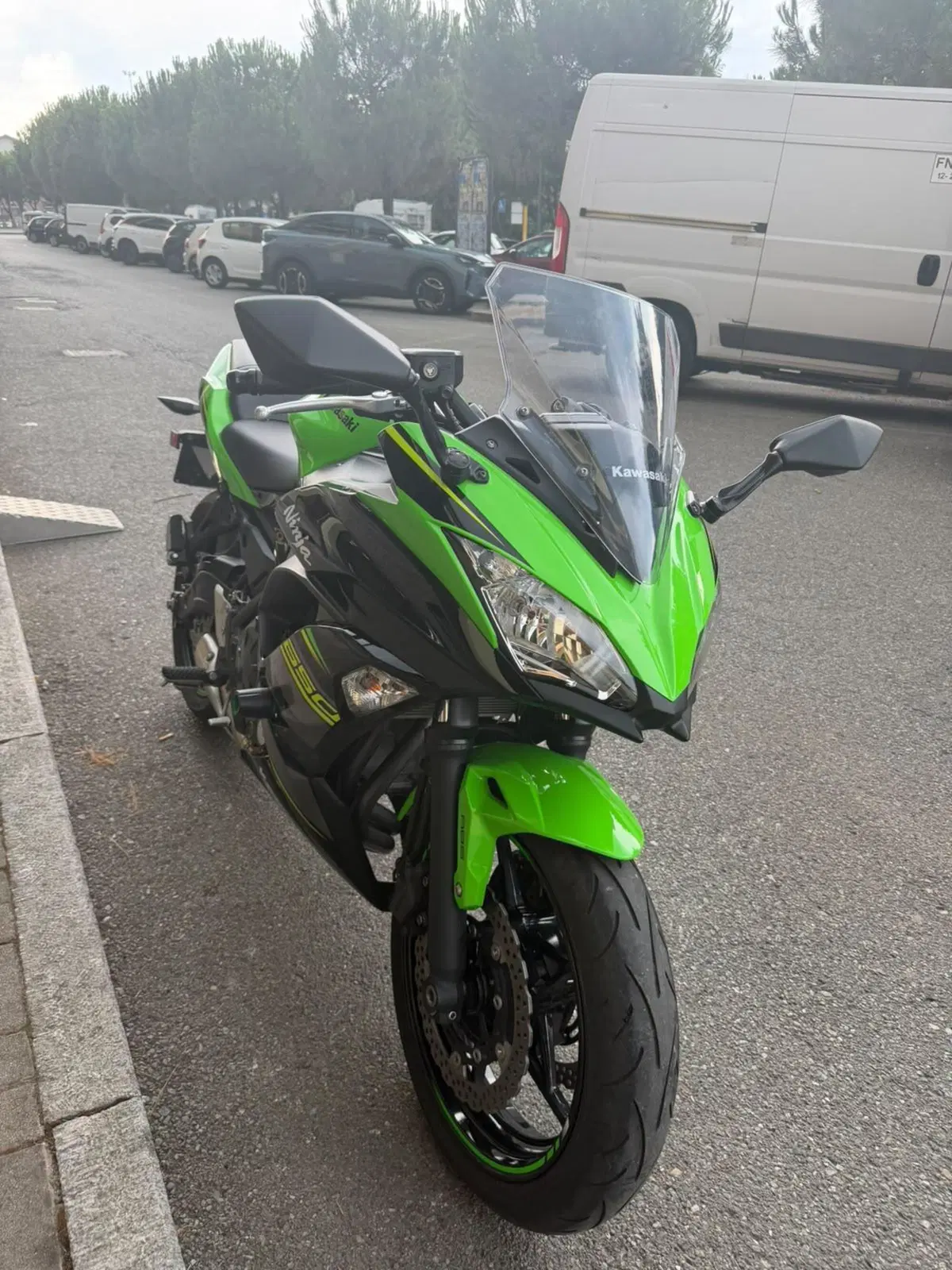Kawasaki Ninja 650 KRT (2020) (7)