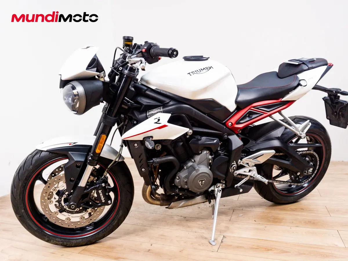 Triumph Street Triple 765 R (2023 - 26) (8)