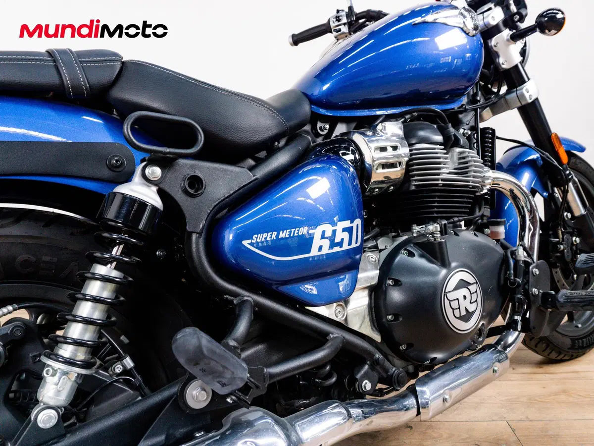 Royal Enfield Super Meteor 650 (2023 - 26) (4)