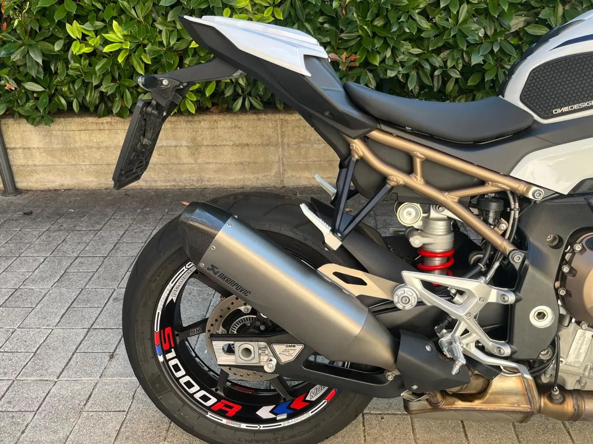 Bmw S 1000 R (2021 - 24) (5)