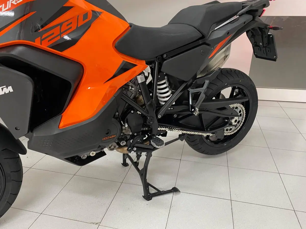 KTM 1290 Super Adventure S (2022 - 25) (7)