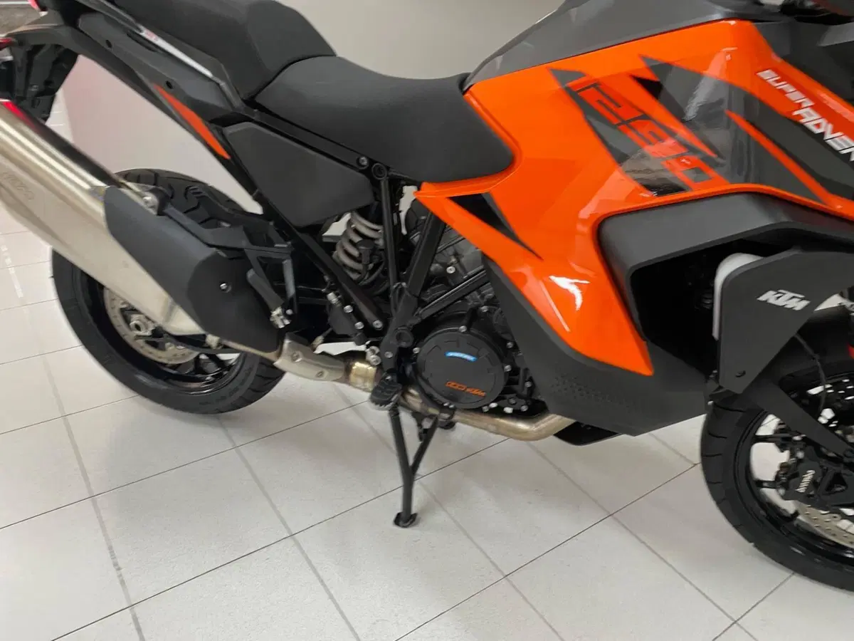 KTM 1290 Super Adventure S (2022 - 25) (3)