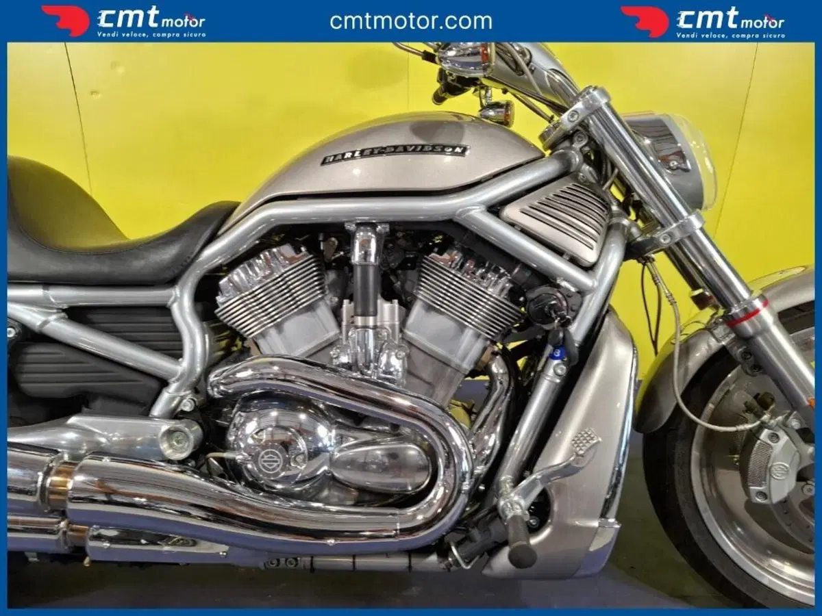 Harley-Davidson 1250 V-Rod (2008 - 12) - VRSCAW (3)