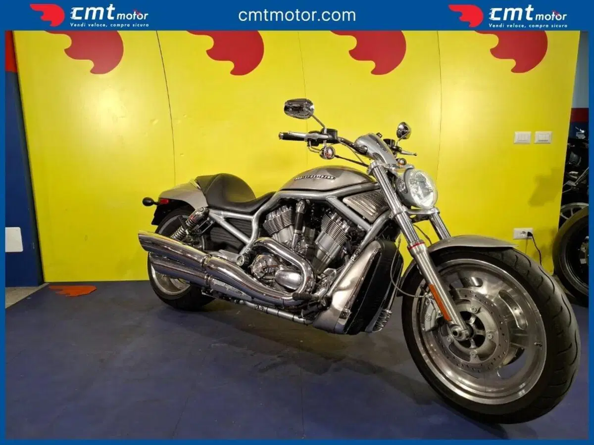 Harley-Davidson 1250 V-Rod (2008 - 12) - VRSCAW (5)