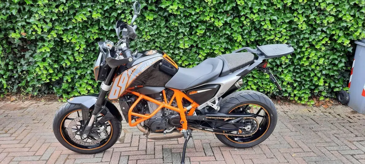 KTM 690 Duke (2012 - 16) (2)