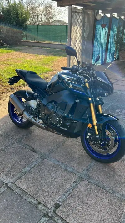 Yamaha MT-10 SP (2022 - 25) usata