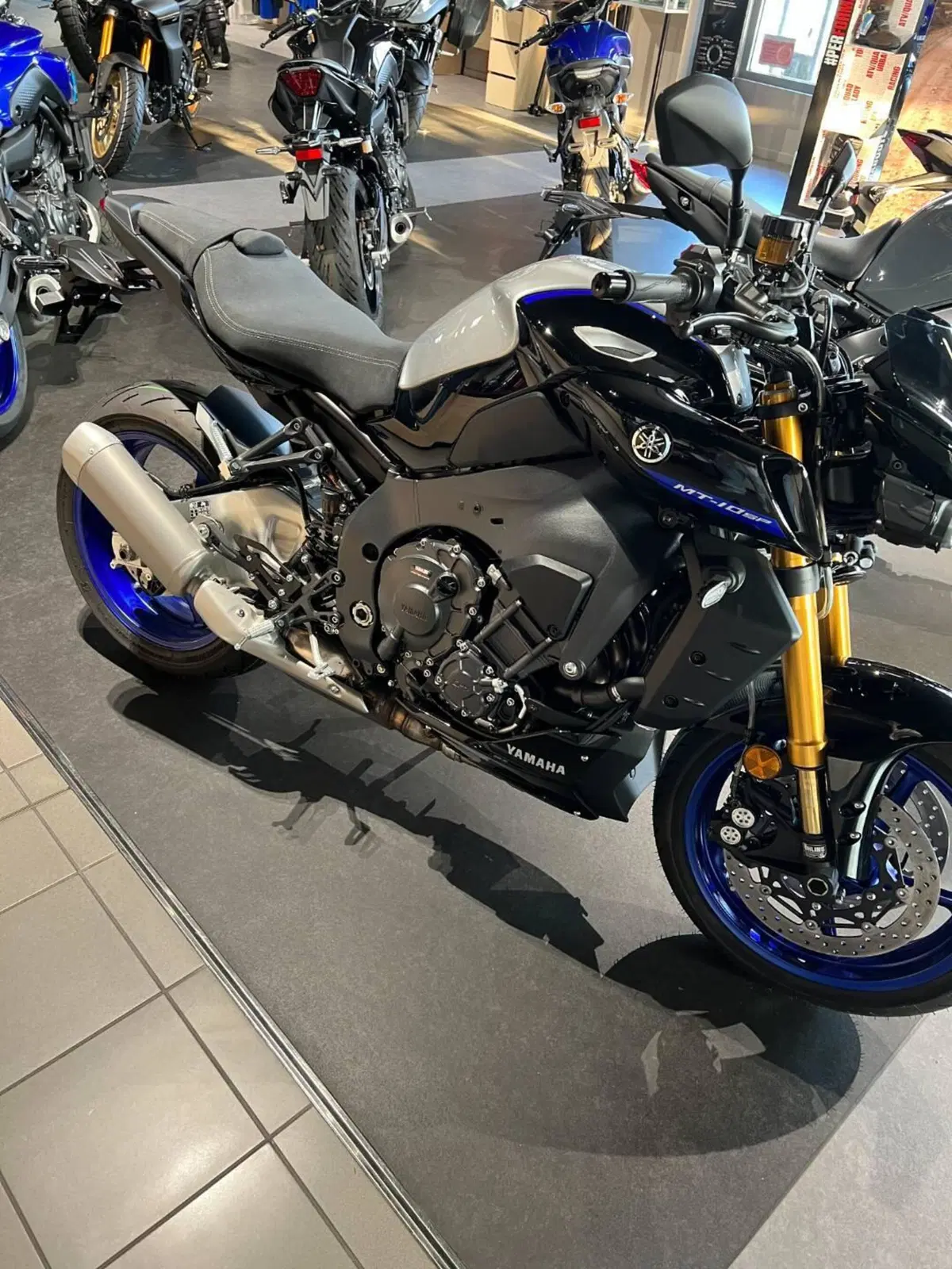 Yamaha MT-10 SP (2022 - 25) (5)