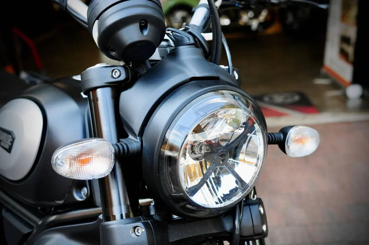 Ducati Scrambler 800 Icon (2021 - 22) (5)