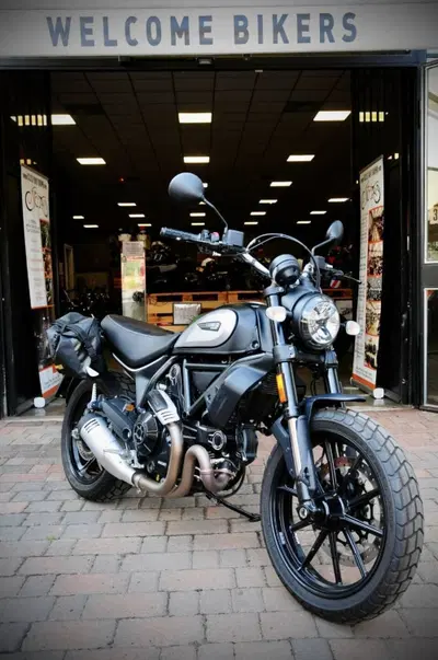 Ducati Scrambler 800 Icon (2021 - 22) usata