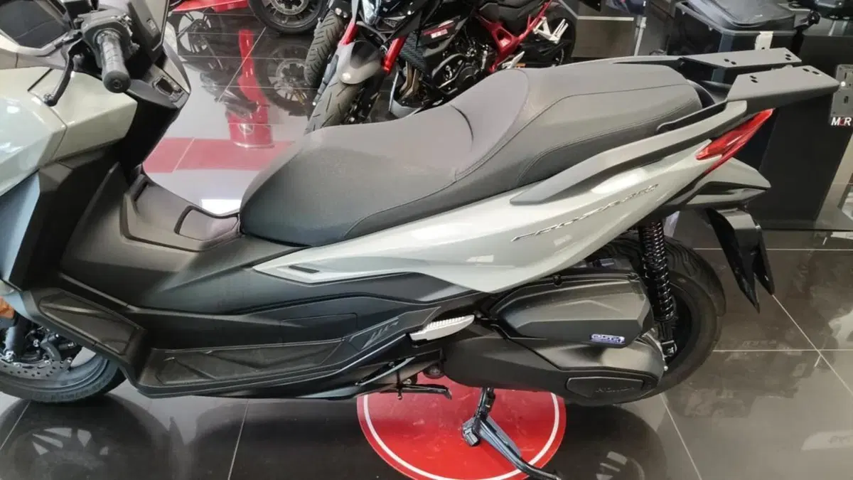 Honda Forza 350 (2025 - 26) (3)