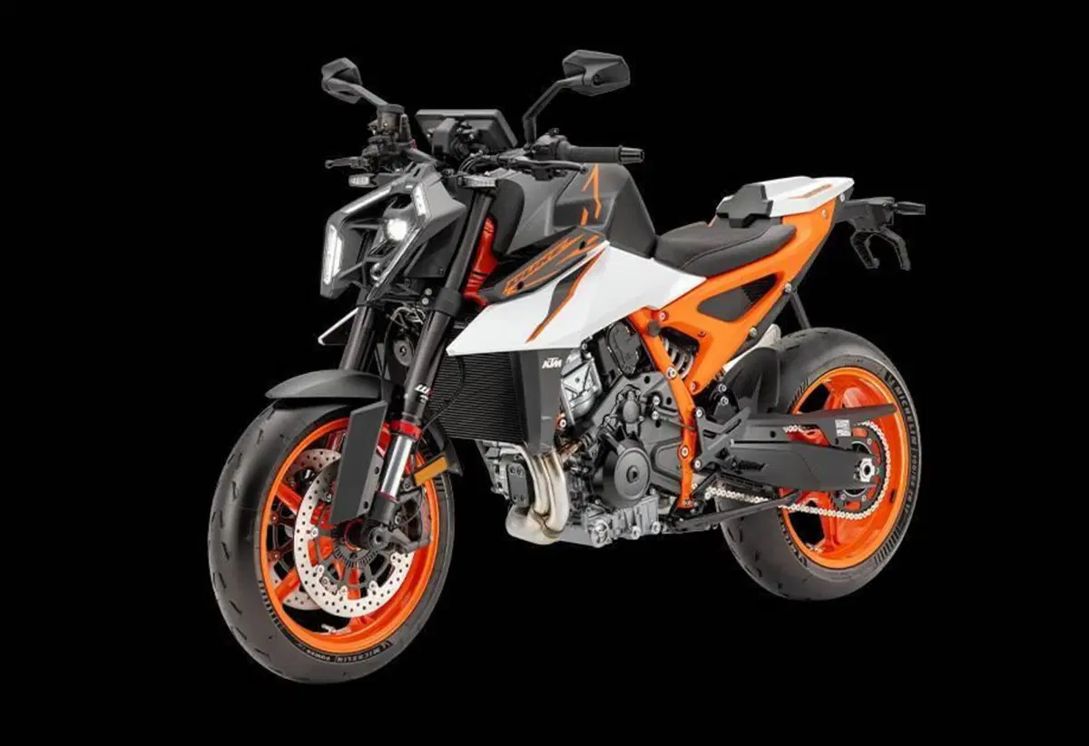 KTM 990 Duke R (2026) (4)