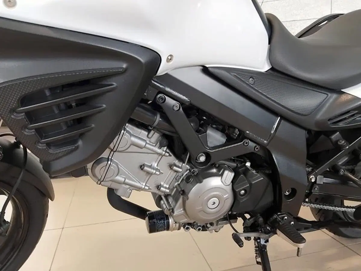 Suzuki V-Strom 650 ABS (2011 - 17) (3)