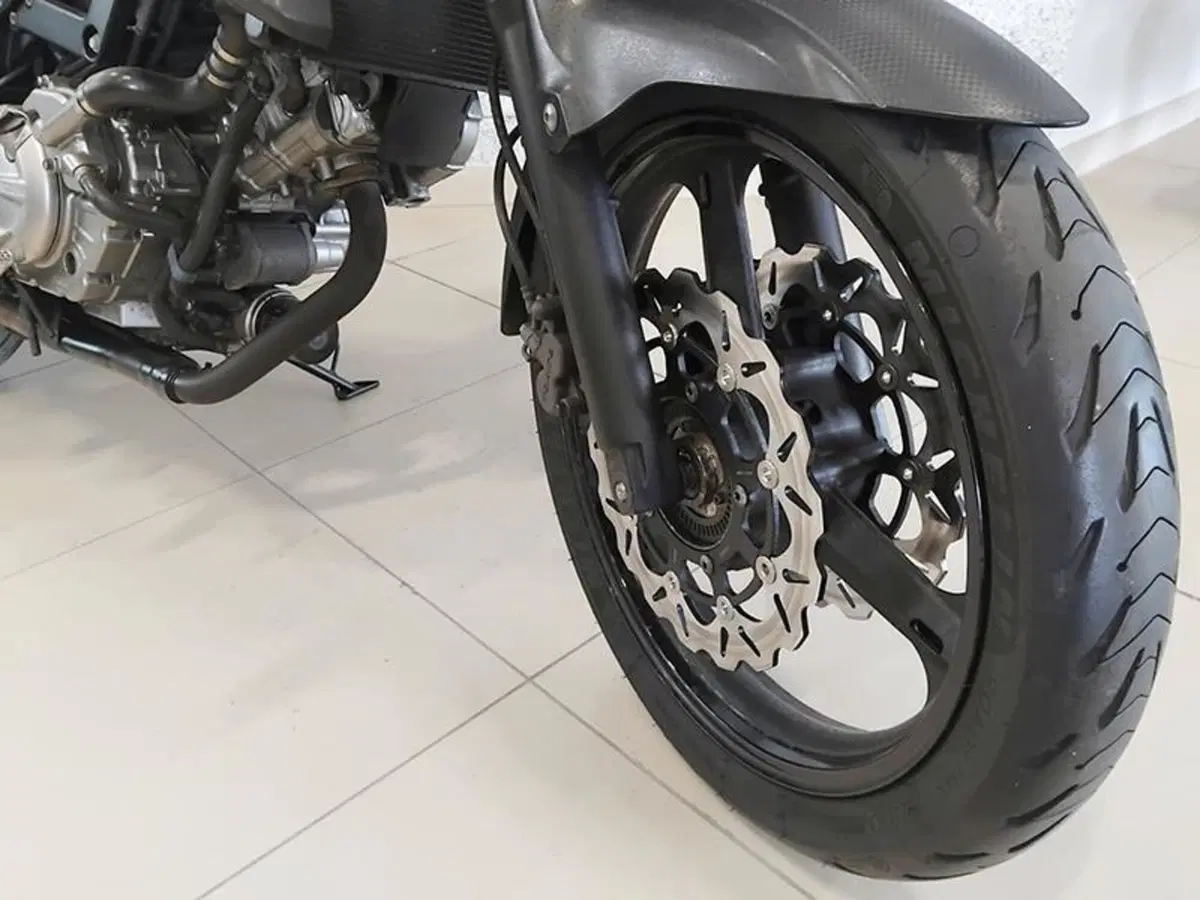 Suzuki V-Strom 650 ABS (2011 - 17) (9)