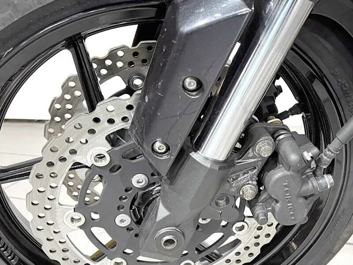 Kawasaki Versys 650 (2010 - 13) (4)