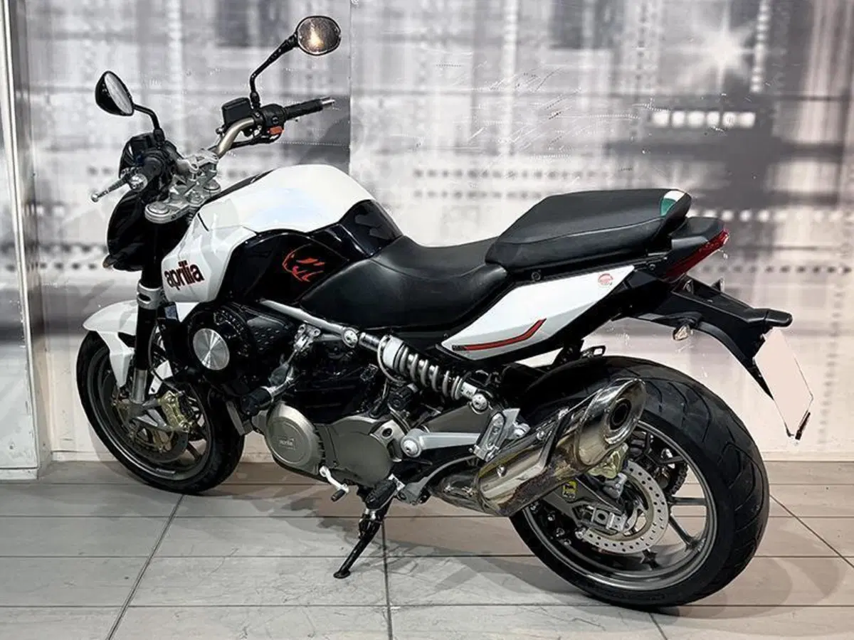 Aprilia Mana 850 (2007 - 16) (2)