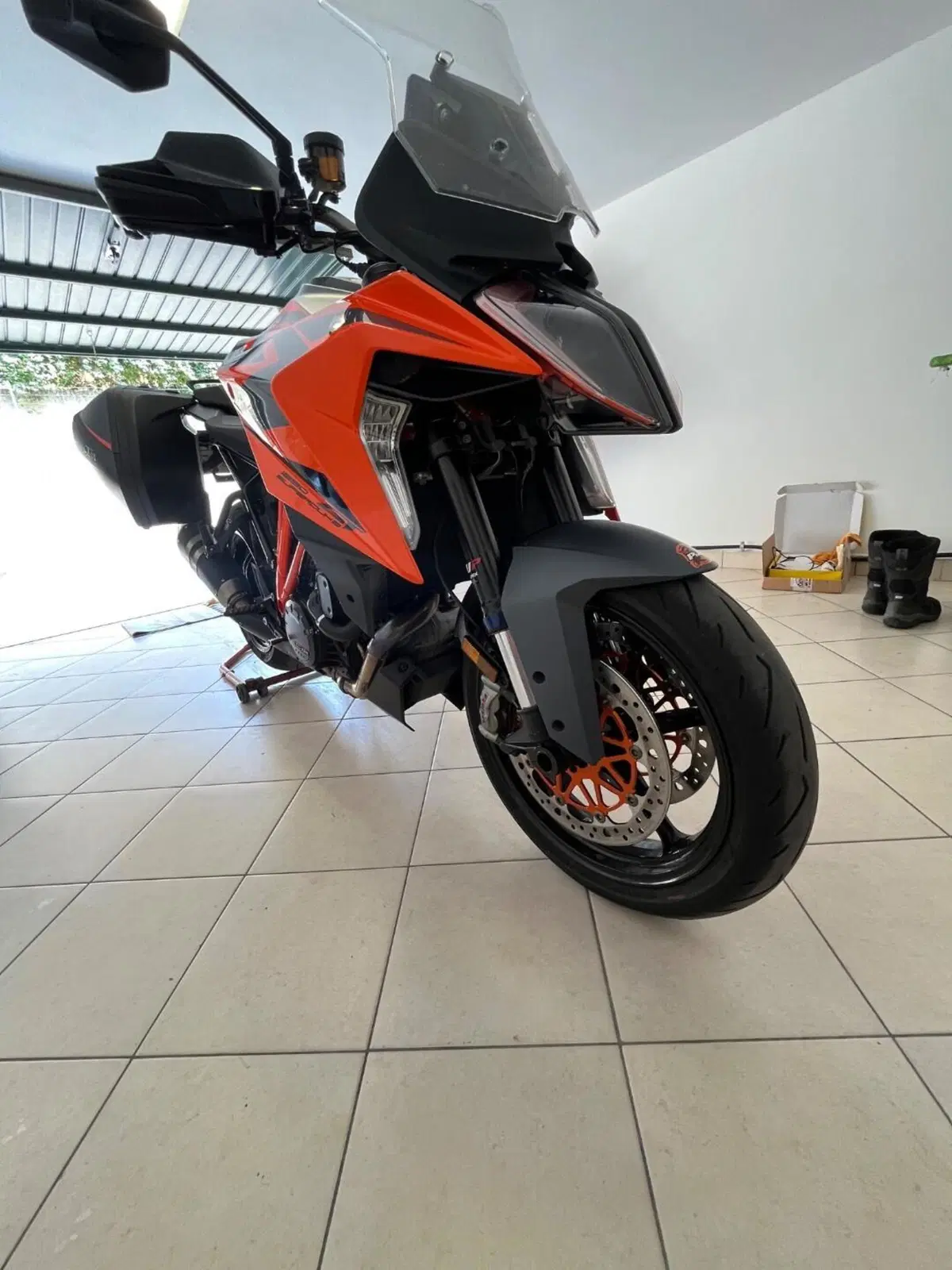 KTM 1290 Super Duke GT (2022 - 25) (2)