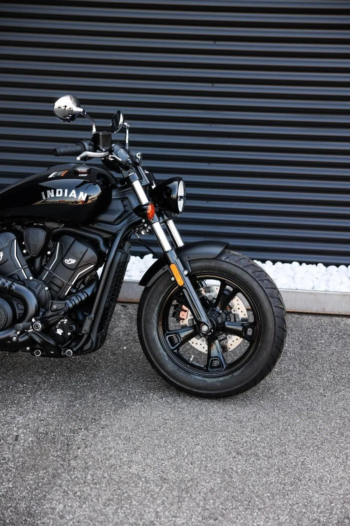 Indian Scout Sixty 999 Bobber (2025 - 26) (4)