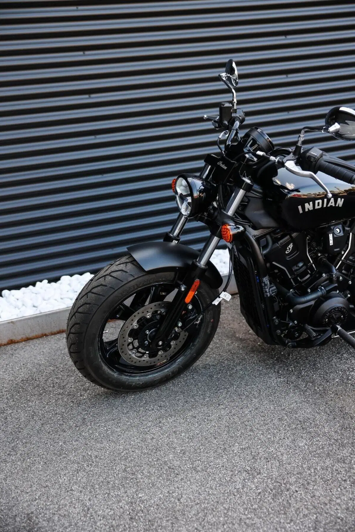 Indian Scout Sixty 999 Bobber (2025 - 26) (13)