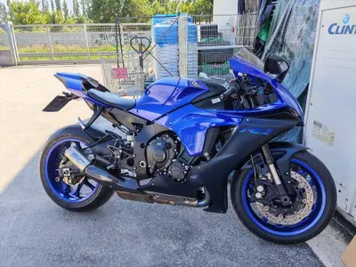 Yamaha YZF R1 (2020 - 25) usata