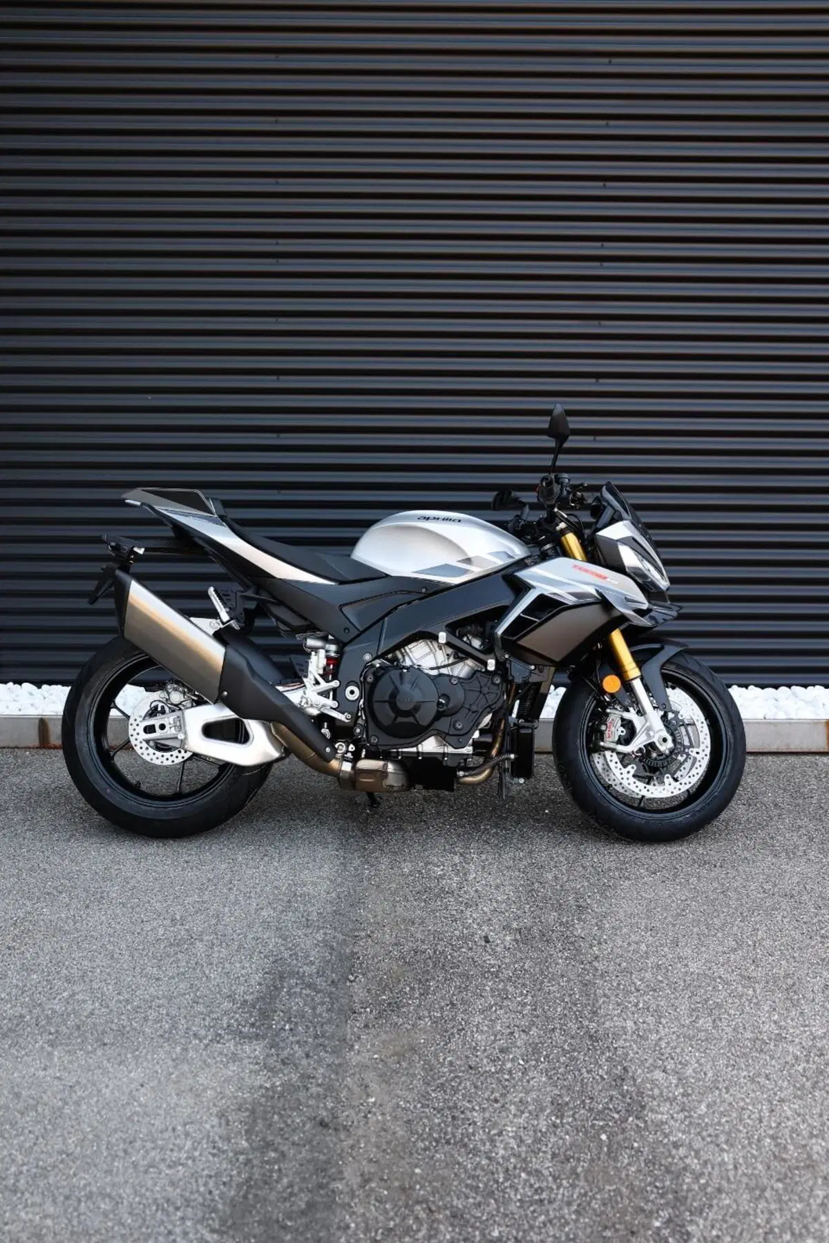 Aprilia Tuono V4 (2025 - 26)