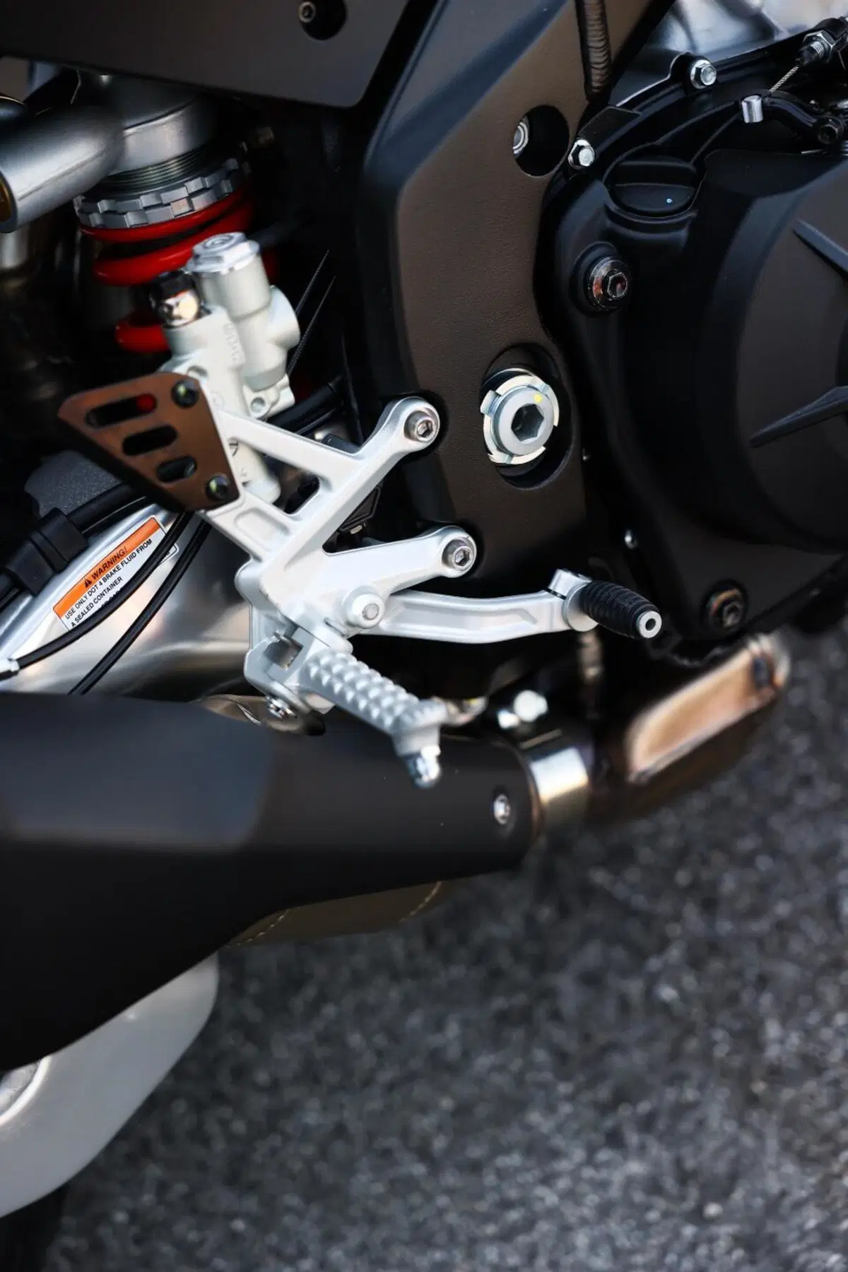 Aprilia Tuono V4 (2025 - 26) (13)