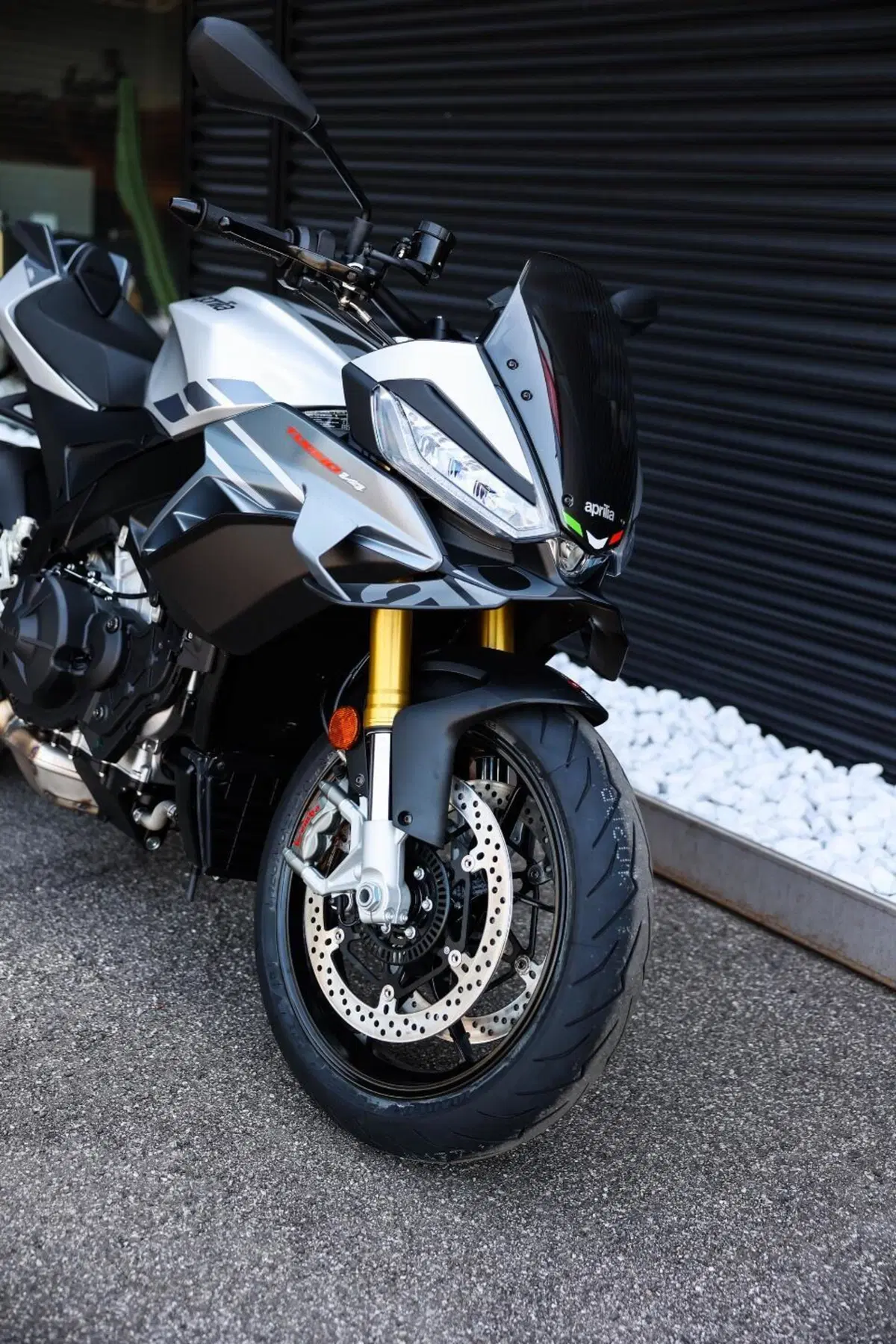 Aprilia Tuono V4 (2025 - 26) (3)