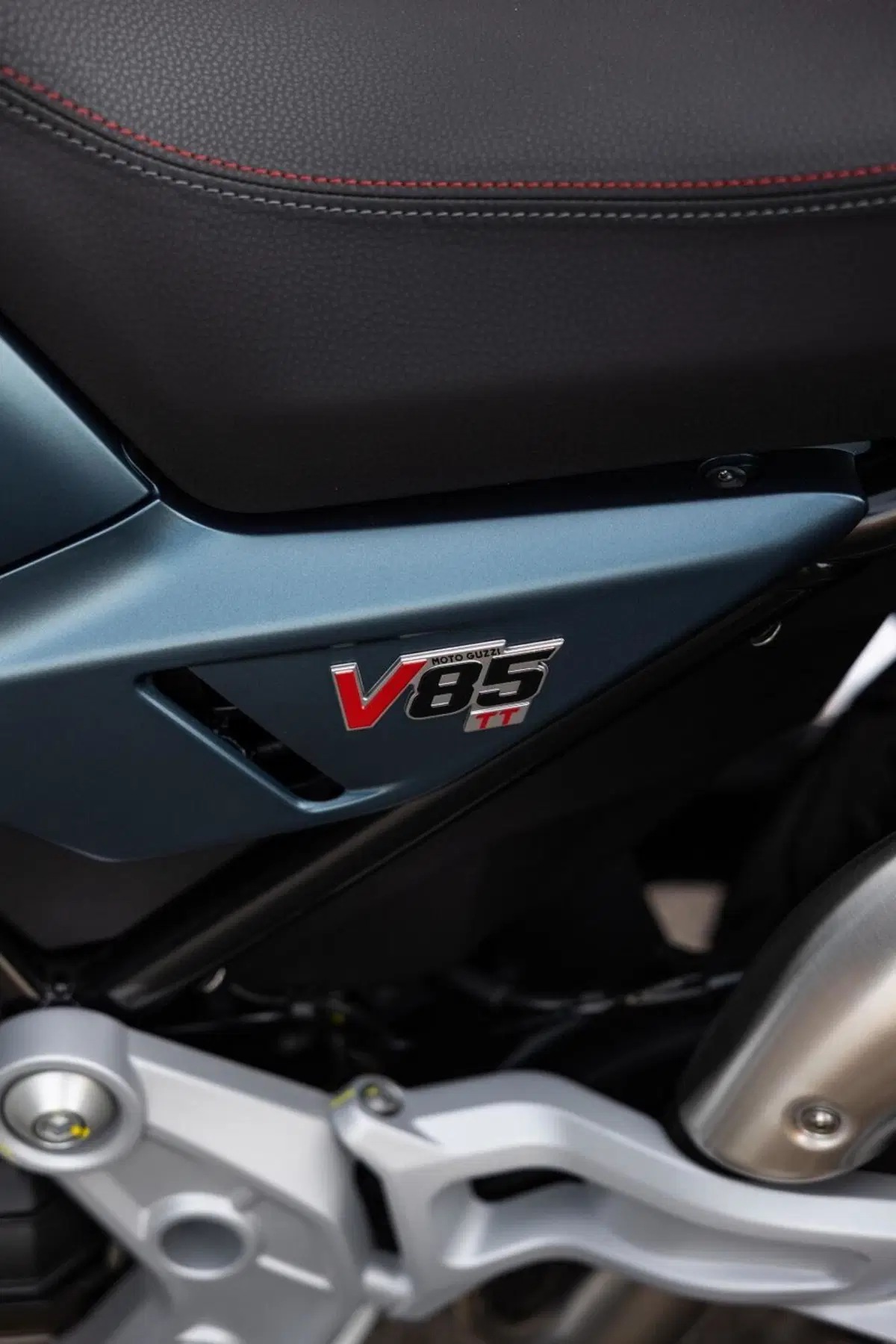 Moto Guzzi V85 TT Travel (2024 - 26) (7)