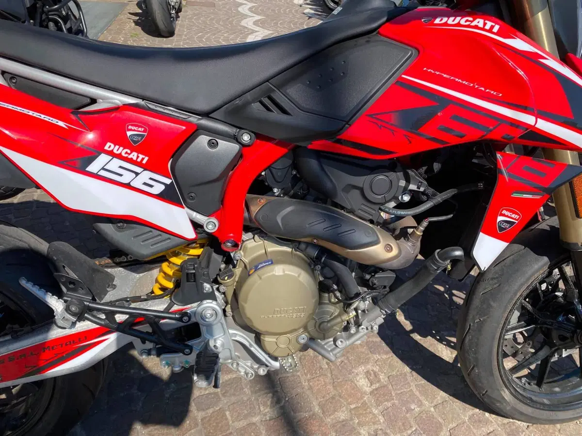 Ducati Hypermotard 698 Mono (2024 - 26) (6)