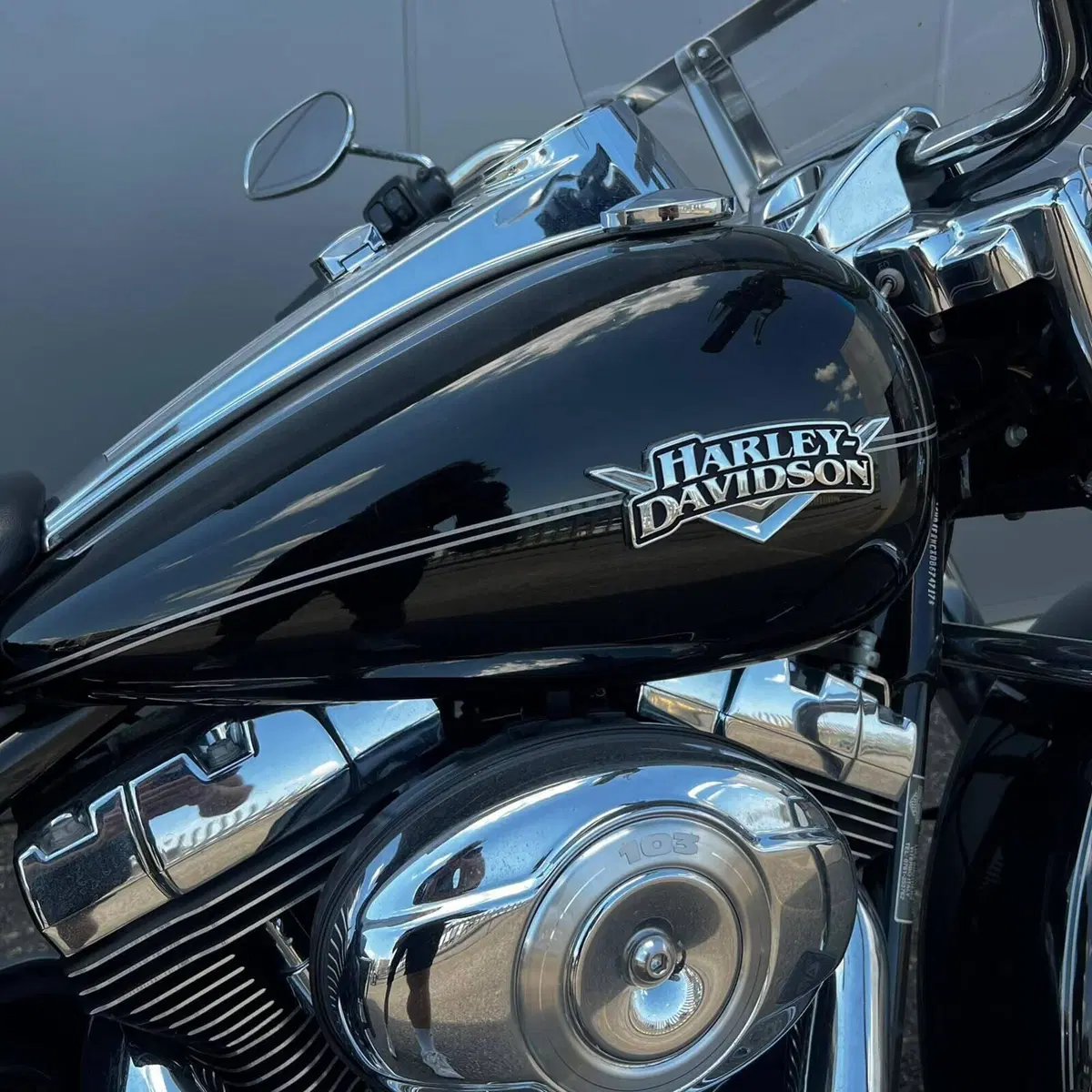 Harley-Davidson 103 Road King Classic (2014 - 16) - FLHRC (5)