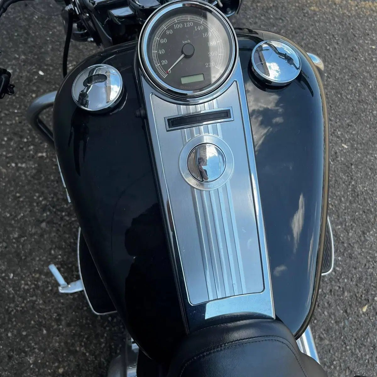 Harley-Davidson 103 Road King Classic (2014 - 16) - FLHRC (23)