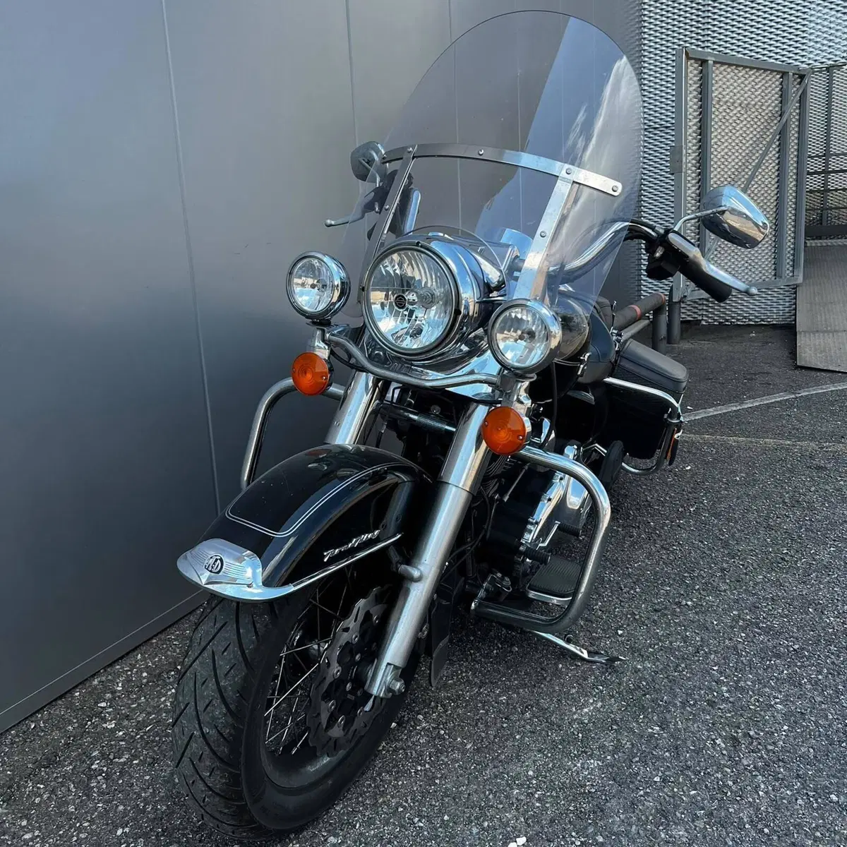 Harley-Davidson 103 Road King Classic (2014 - 16) - FLHRC (24)