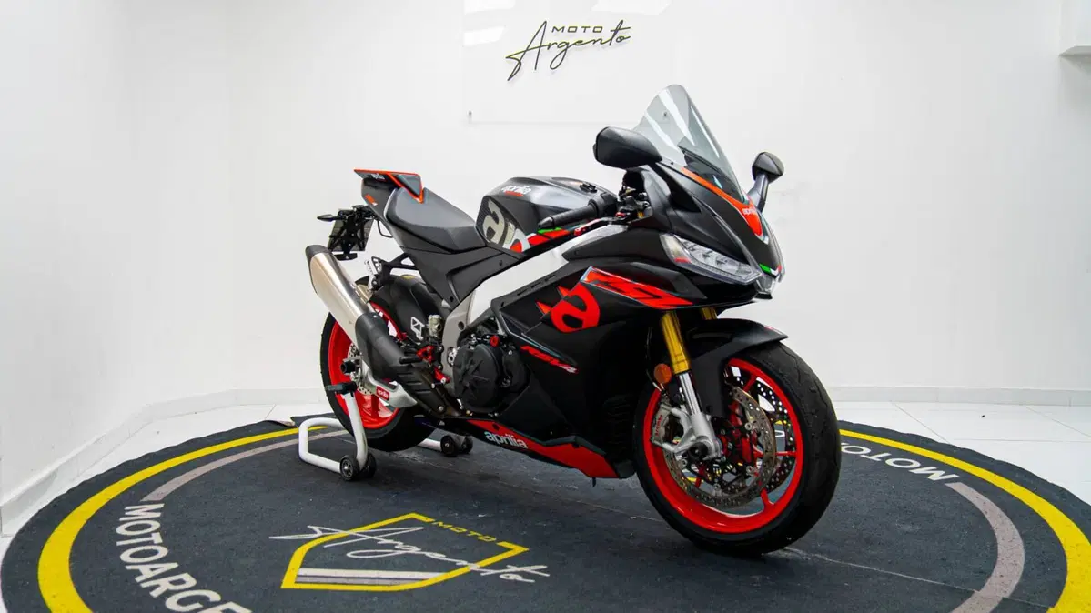 Aprilia RSV4 1100 (2021 - 24) (2)