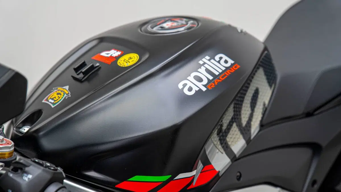 Aprilia RSV4 1100 (2021 - 24) (13)