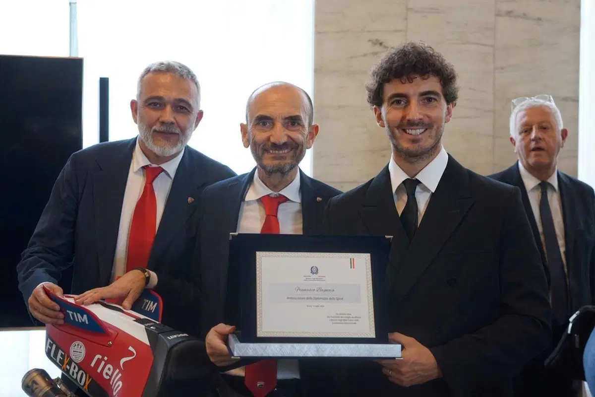 MotoGP 2026. Moto d'Italia alla Farnesina: Bagnaia, Rossi e Bezzecchi tra i nuovi Ambasciatori della Diplomazia dello Sport (2)