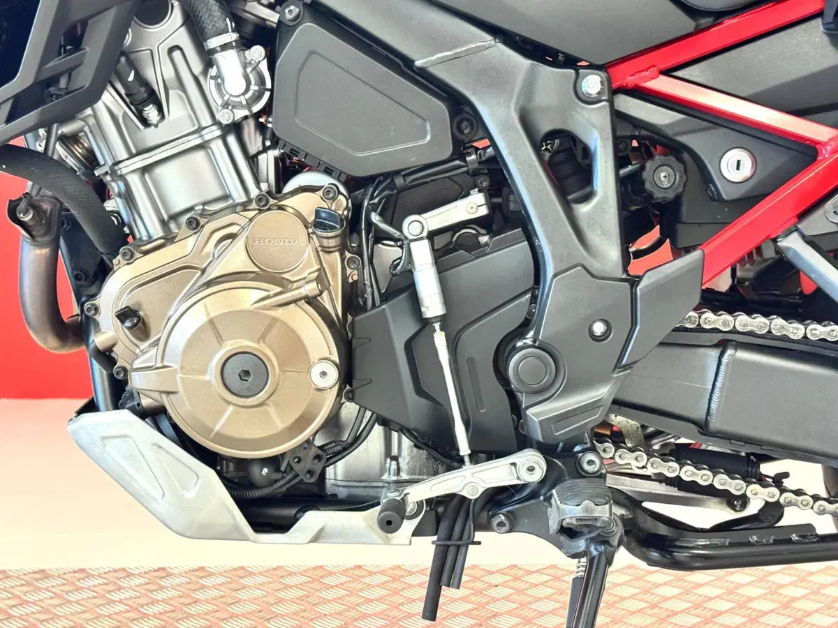 Honda Africa Twin CRF 1100L (2020 - 21) (15)