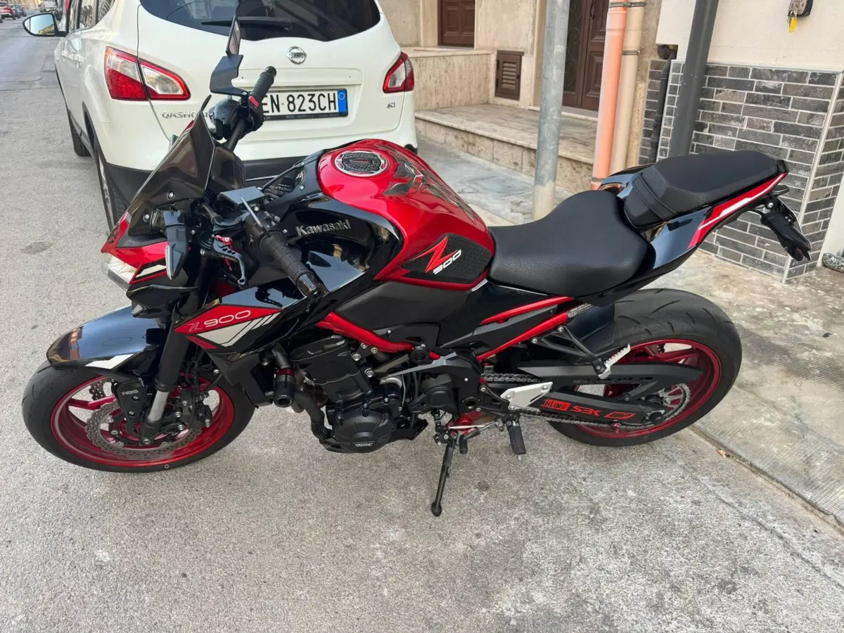 Kawasaki Z 900 (2021 - 24) (3)